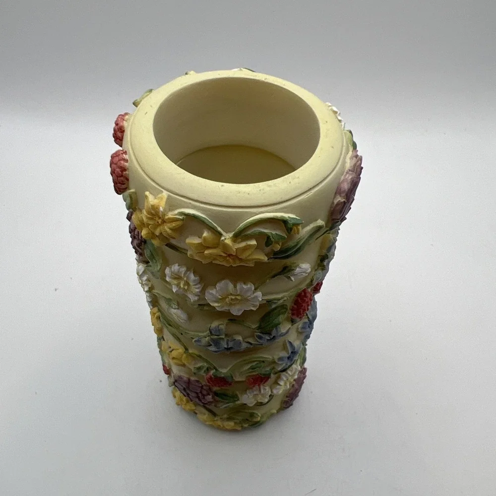 Vintage 1980s Resin Napkin Rings Set of 6–Botanical Floral, Berries & Artichoke